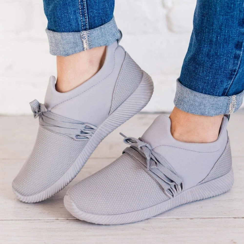 Sold - Lucy Avenue Lucy Lace Up sneakers